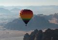 Hlgballonnal Wadi Rum felett